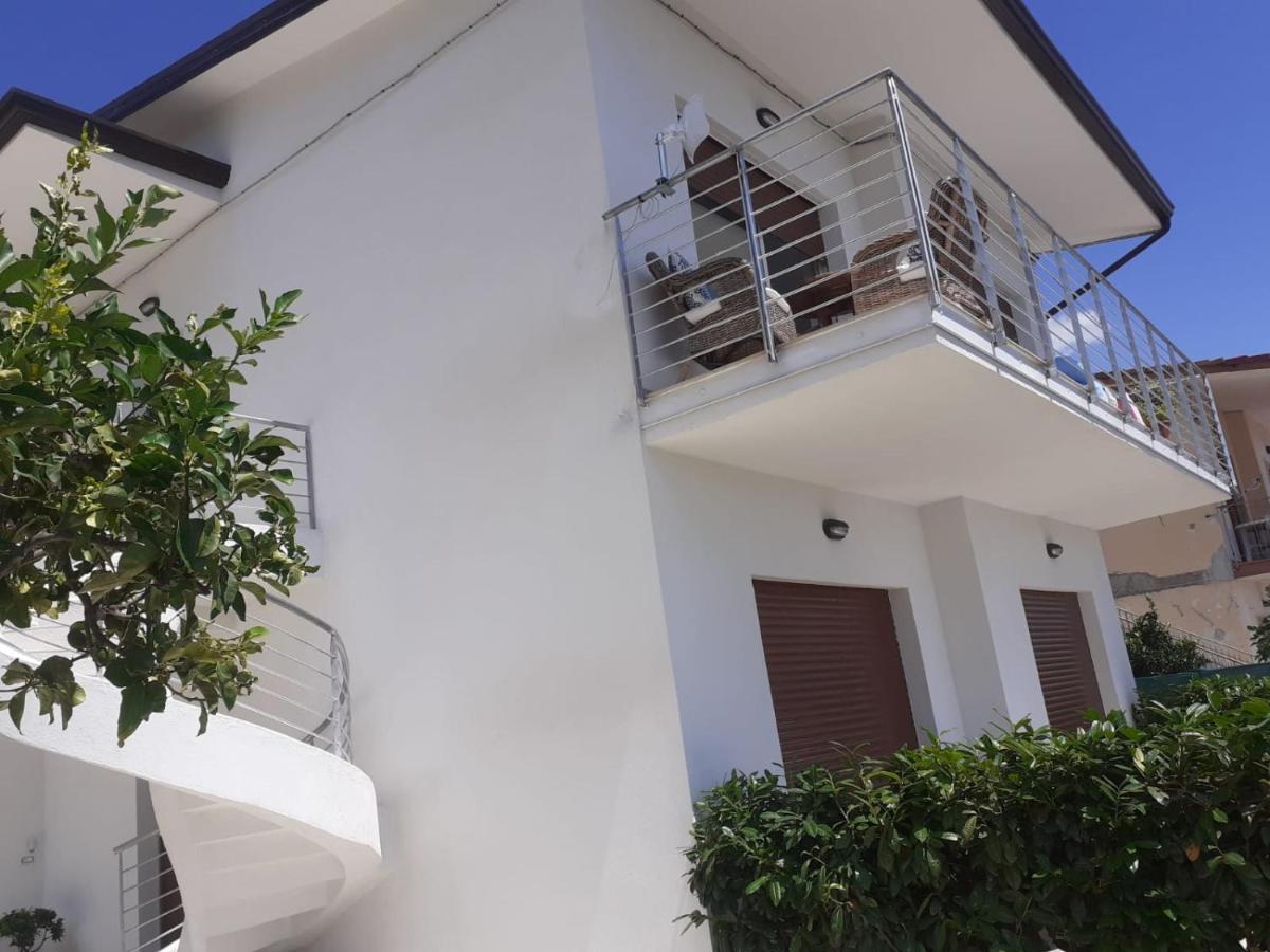 Вілла Casa Vacanze Dominella Marina Di Casal Velino Екстер'єр фото